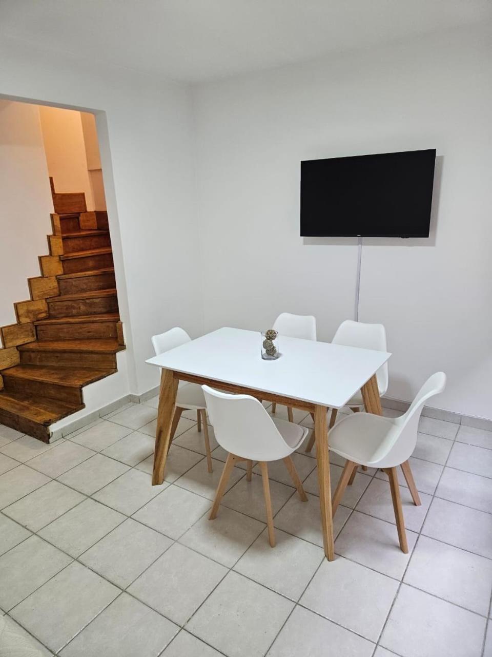 Departamento Centrico Appartement Ushuaia Buitenkant foto